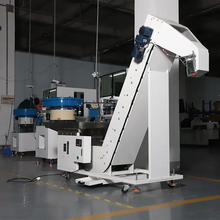 Macchina automatica per il conteggio e l'imballaggio visivo di parti metalliche di pezzi fusi di precisione